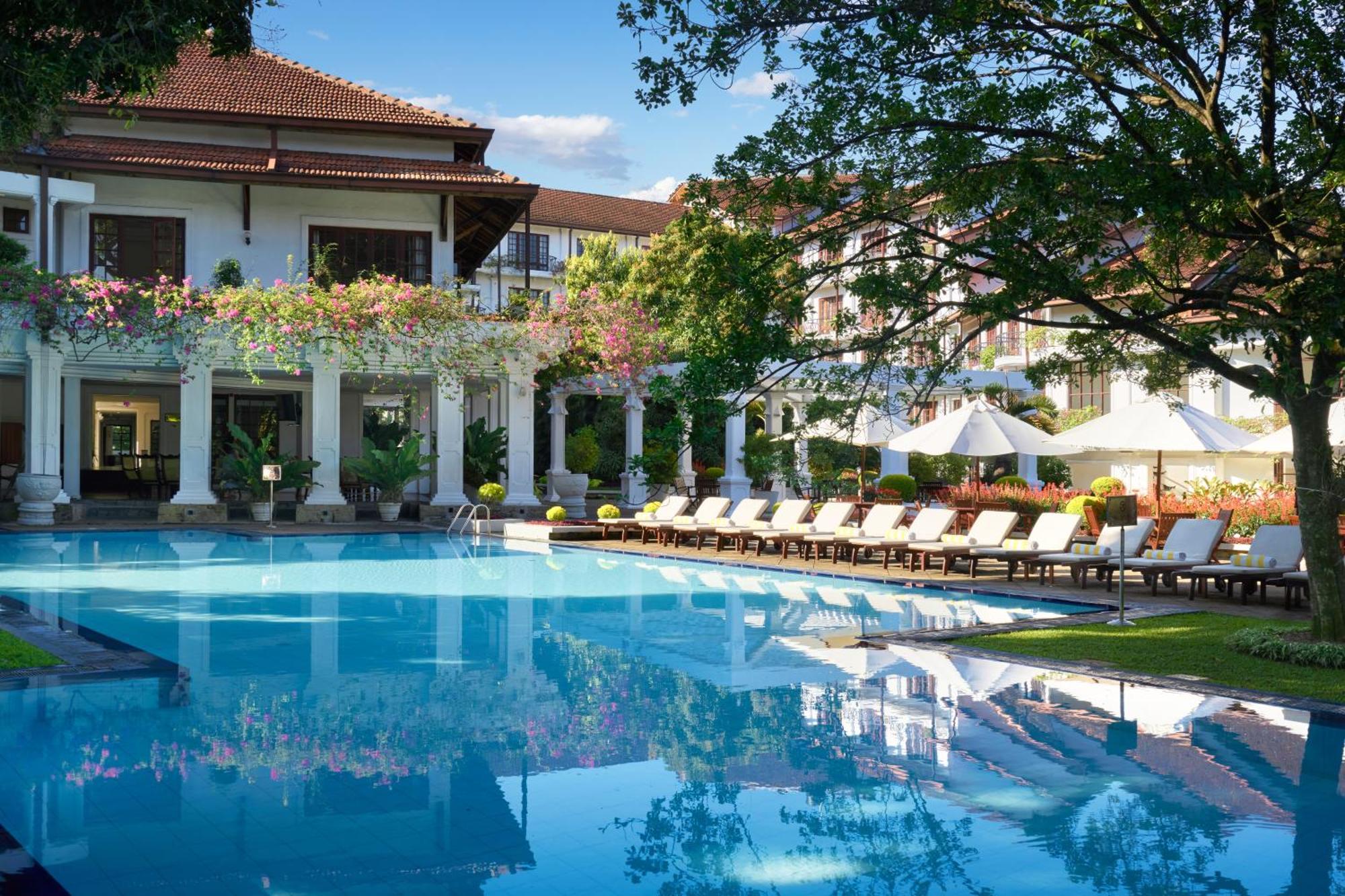 Mahaweli Reach Hotel Kandy Eksteriør billede